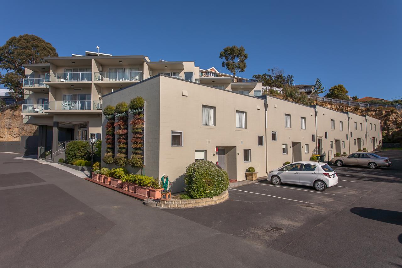 West Hobart TAS Schoolies Week Accommodation