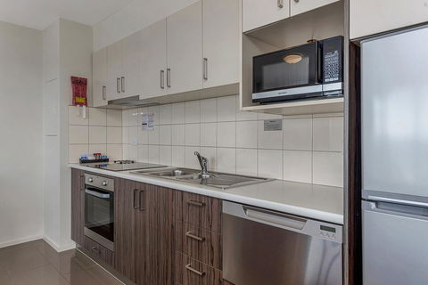 Bay View Villas - Schoolies Week Accommodation 18