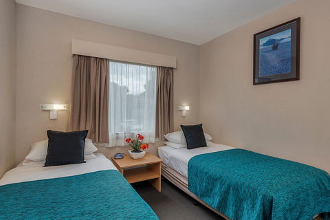 Bay View Villas - Schoolies Week Accommodation 32