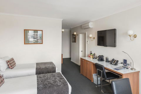 Lenna Of Hobart - Schoolies Week Accommodation 5