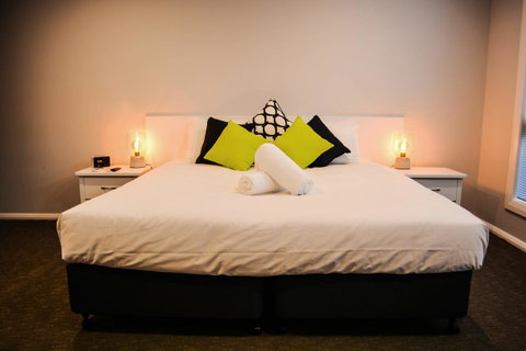 Heathfield Apartments - Schoolies Week Accommodation 22