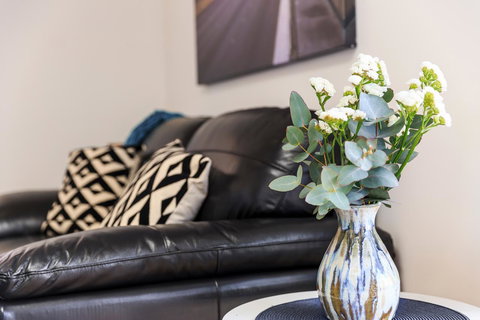 Bellerive Marina View Apartments NO 27 - Schoolies Week Accommodation 7