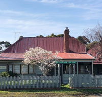 Kerrellie Cottages - Schoolies Week Accommodation