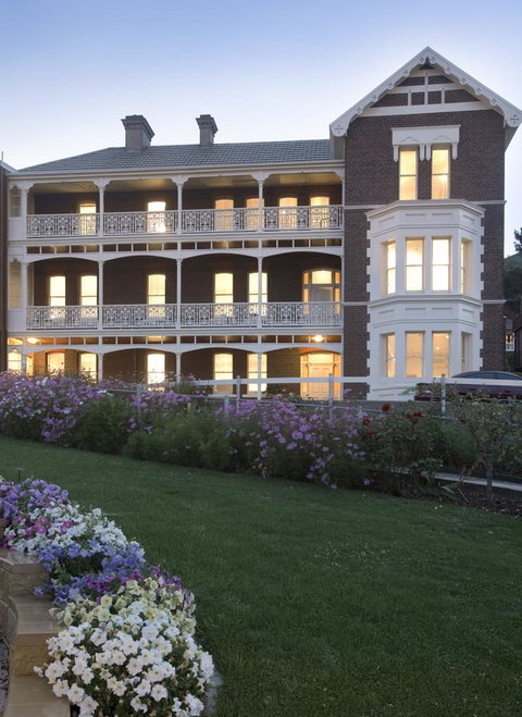 Auldington Hotel - Schoolies Week Accommodation 11
