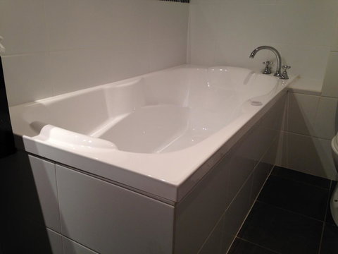 Auldington Hotel - Schoolies Week Accommodation 17