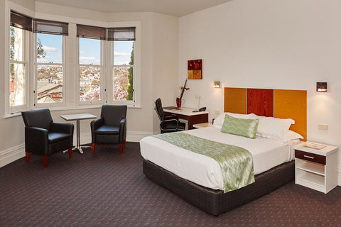 Auldington Hotel - Schoolies Week Accommodation 3