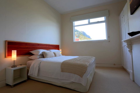 @ The Beach & Not Quite @ The Beach Holiday Cottages - Stanley - Schoolies Week Accommodation 20