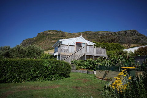 @ The Beach & Not Quite @ The Beach Holiday Cottages - Stanley - Schoolies Week Accommodation 2