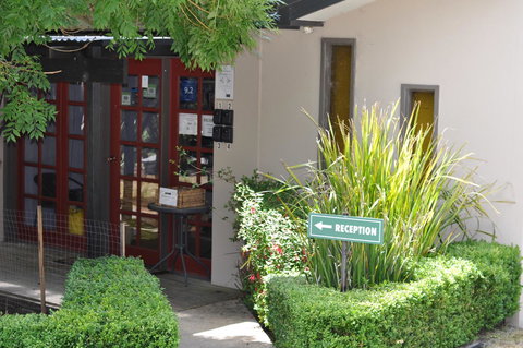 Oyster Cove Chalet - Schoolies Week Accommodation 20