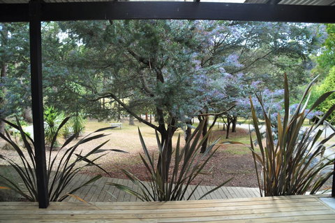 Oyster Cove Chalet - Schoolies Week Accommodation 29