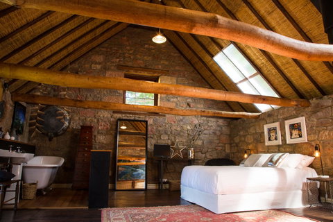 Twamley Farm - Schoolies Week Accommodation 10