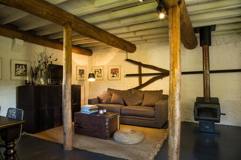 Twamley Farm - Schoolies Week Accommodation 22