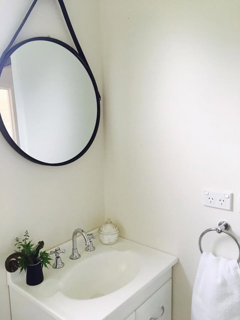 Twamley Farm - Schoolies Week Accommodation 19