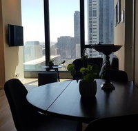 New stylish Southbank Apartment close to Crown - Schoolies Week Accommodation