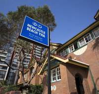 Newcastle Beach YHA - Schoolies Week Accommodation