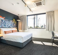 Nightcap at Chardons Corner Hotel - Schoolies Week Accommodation