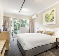 Nightcap at Findon Hotel - Schoolies Week Accommodation