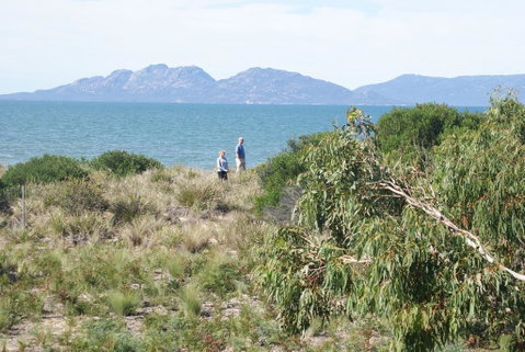 Nine Mile Escape - Schoolies Week Accommodation 1