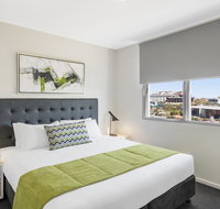 Oaks Brisbane Woolloongabba Suites - Schoolies Week Accommodation