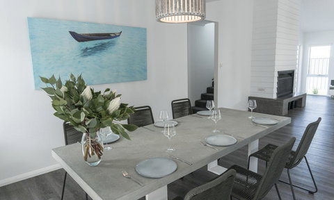 OCEAN & EARTH - Schoolies Week Accommodation 1