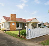 Ocean views - Schoolies Week Accommodation