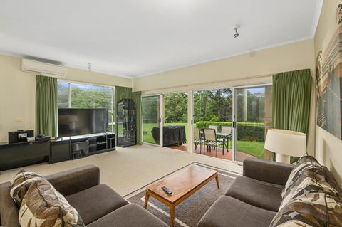Opal Coast Villa - Schoolies Week Accommodation 0