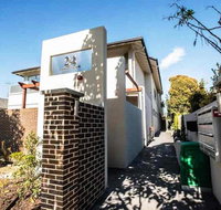 Orange Serviced Apartment - Schoolies Week Accommodation
