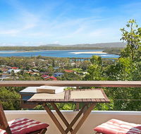 Pacific Tower Penthouse - Schoolies Week Accommodation