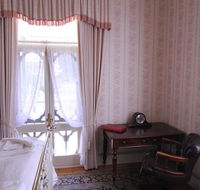 Palm House - Schoolies Week Accommodation