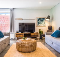 Pandanas Apartments 17B - Mollymook Beach - Schoolies Week Accommodation