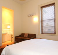 Park Hotel - Schoolies Week Accommodation