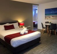 Parkdale Motor Inn - Schoolies Week Accommodation