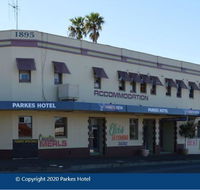 Parkes Hotel - Schoolies Week Accommodation