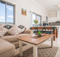 PEACEFUL 2Kingbed RootyHill Townhouse near Station - Schoolies Week Accommodation