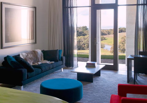 Port Phillip Estate - Schoolies Week Accommodation 3