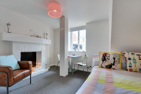 Portsea Place - Schoolies Week Accommodation 0