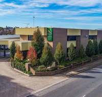 Presidential Motel - Schoolies Week Accommodation