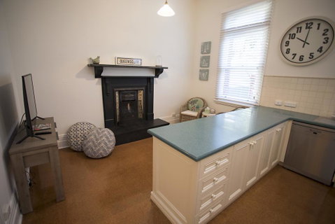QPO QUEENSCLIFF - Schoolies Week Accommodation 2