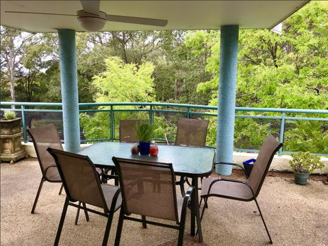 Quiet North Parra Apartment Rooms Across From Park - Schoolies Week Accommodation 0