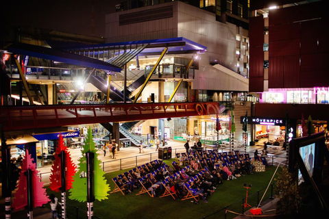 QV2 APARTMENT ON SWANSTON ST - Schoolies Week Accommodation 3