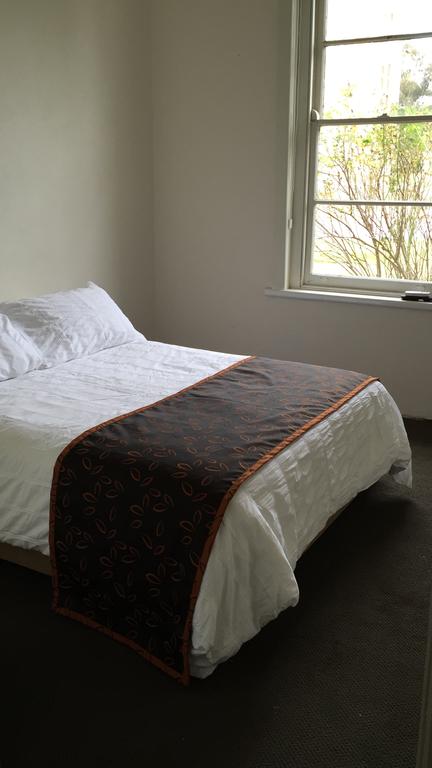 Rand Hotel - Schoolies Week Accommodation 2