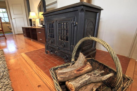 Rayfields@Berry - Kangaroo Valley - Schoolies Week Accommodation 3