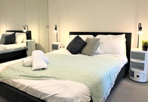 Readyset Southbank Boulevard - Schoolies Week Accommodation 1