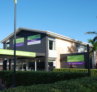 Red Carpet Motel - Schoolies Week Accommodation