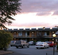 Red Cedars Motel - Schoolies Week Accommodation