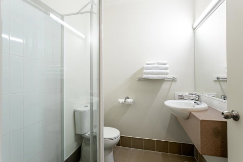 Redcliffe Motor Inn - Schoolies Week Accommodation 2
