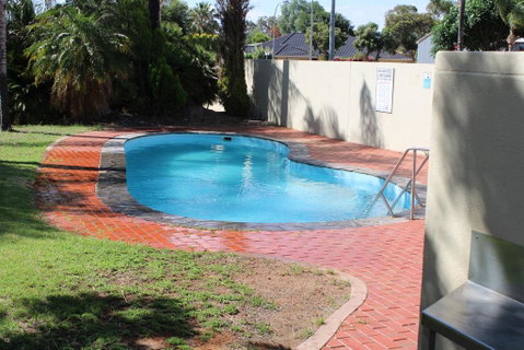 Renmark Hotel Motel - Schoolies Week Accommodation 1