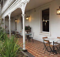 Richmond Hill Hotel - Schoolies Week Accommodation