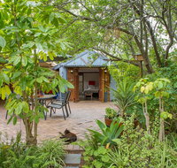 Rivershack Pet Friendly - Schoolies Week Accommodation