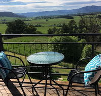 Rosewhite House - Schoolies Week Accommodation